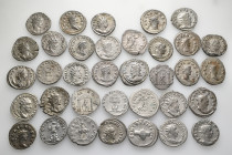 A lot containing 35 silver coins. All: Roman Imperial. Antoniniani. About very fine to good very fine. LOT SOLD AS IS, NO RETURNS. 35 coins in lot.
...