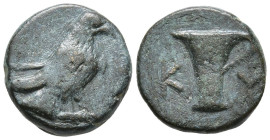 AEOLIS. Kyme. (Circa 250-200 BC)
AE Bronze (10mm 1.09g)
Obv: Eagle standing to right
Rev: One-handled cup; K-Y across fields.