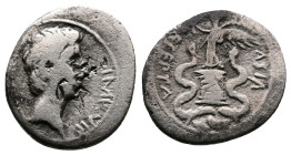 Augustus, 31 BC - 14. AR Quinarius (15mm, 1,47g.) Struck in Ephesus. CAESAR IMP VII Head to right. Rev. ASIA RECEPTA, Victory with wreath and palm bra...