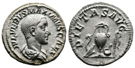Maximus, AD 235-238 AD. AR Denarius. (20,7 mm. 2,2 g.). Rome. IVL VERVS MAXIMVS CAES, bare-headed, draped bust right. Rev. PIETAS AVG, sacrificial imp...