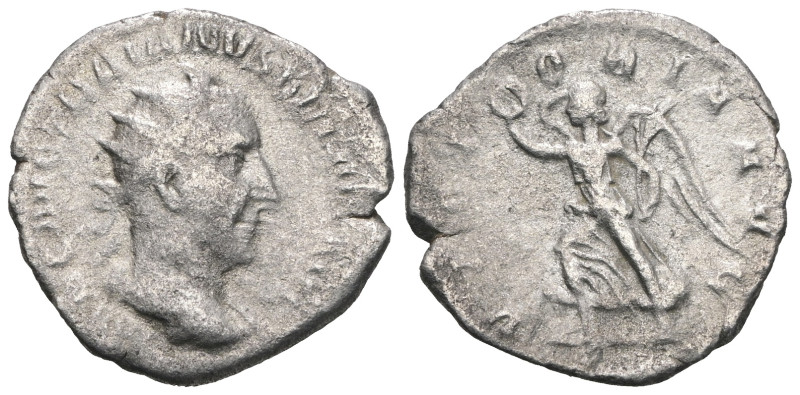 Roman Imperial silver coin. Weight 3,12 gr - Diameter 20 mm.