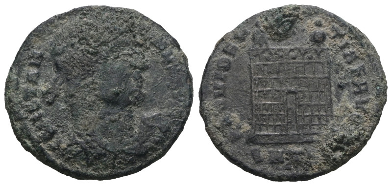 Constantinus I. Follis. 335 d.C. Weight 2,89 gr - Diameter 19 mm.