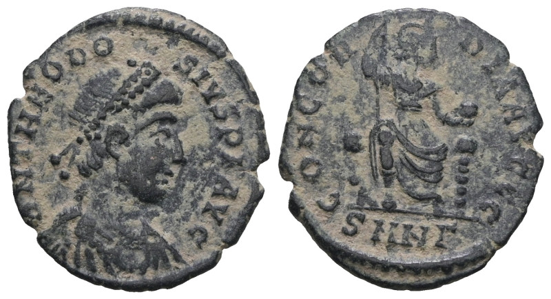 Theodosius I. A.D. 379-395. AE. Weight 2,05 gr - Diameter 17 mm.