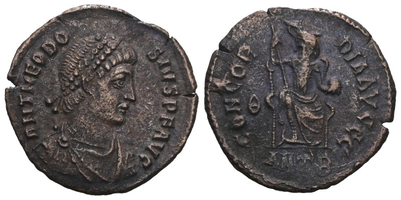 Theodosius I. A.D. 379-395. AE. Weight 2,15 gr - Diameter 17 mm.