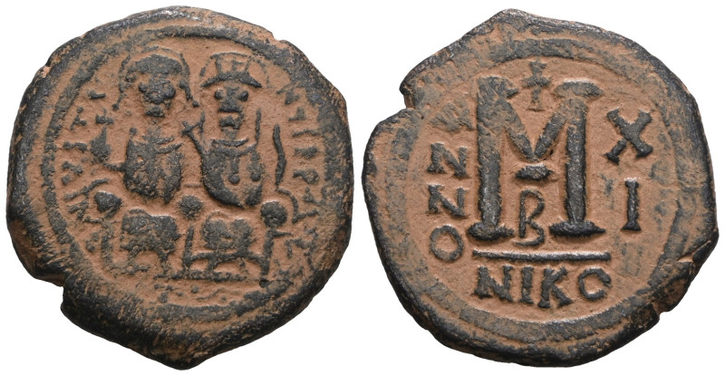 Justin II and Sophia, AE, Follis. Nicomedia . 565-578 AD. Artificial sandpatina....