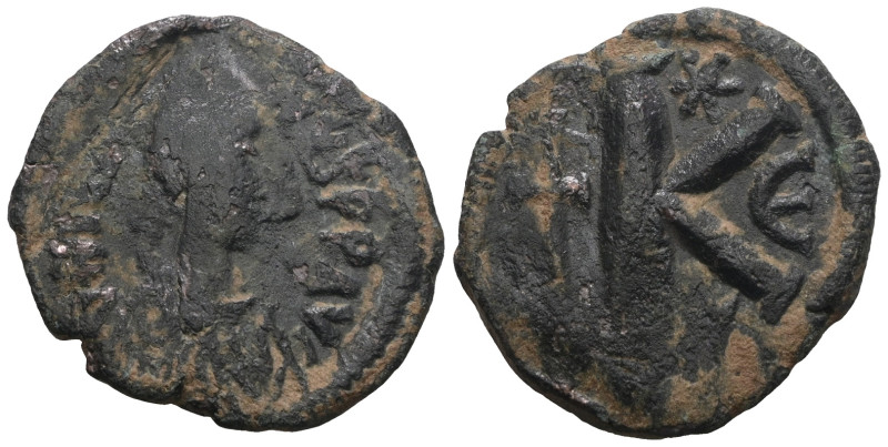 Justinian I. 527-565. AE. Weight 8,58 gr - Diameter 26 mm.