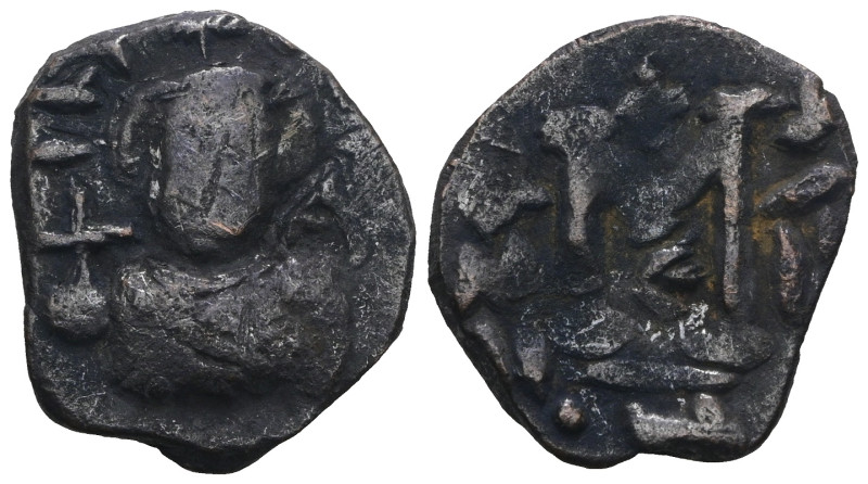 Byzantine bronze coin. Weight 3,87 gr - Diameter 20 mm.