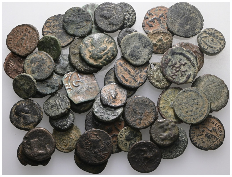 50 Pieces of group mix coins. Sold as seen, no return….