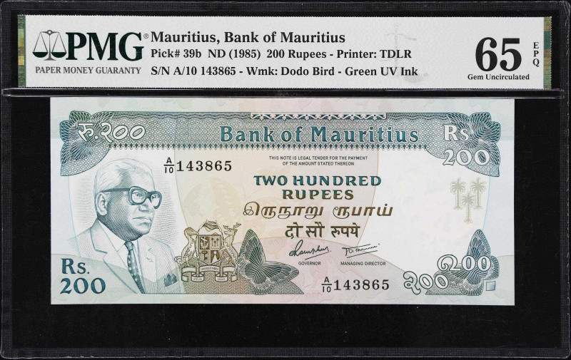 MAURITIUS. Lot of (2). Bank of Mauritius. 50 & 200 Rupees, ND (1967-85). P-33c &...