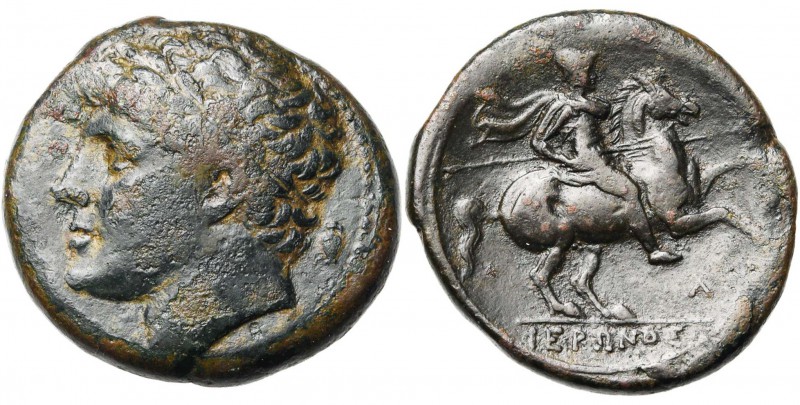 SICILE, SYRACUSE, Hiéron II (275-216), AE bronze. D/ T. l. à g. A d., amphore. R...
