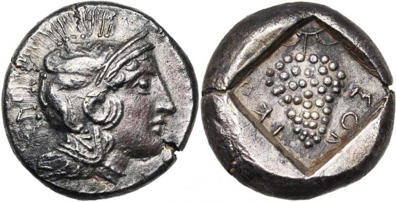 CILICIE, SOLI, AR statère, 385-350 av. J.-C. D/ T. casquée d''Athéna à d., le ca...