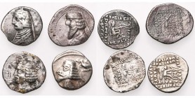 ROYAUME PARTHE, AR lot de 4 drachmes au type de l''archer assis: Orodes Ier, Phraates III, Orodes II (taches de corrosion) et Phraates IV. Sellwood 30...