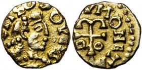 MEROVINGIENS, Clovis II, roi de Neustrie (639-659), tremissis d''électrum, 639-641, sans nom d''atelier (Paris ?). Monétaire Eligius (Eloi). D/ + CHLO...
