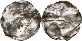 NEDERLAND, TIEL, keizerlijke munt, Koenraad II (1024-1039), AR denarius. Vz/ Gekroond hoofd n.l. Kz/ Kruis met in de hoeken vier punten. Ilisch I, 3.1...