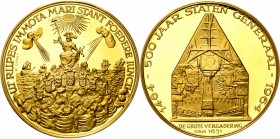 NEDERLAND, Koninkrijk, AV medaille (20 dukaat), 1964. 500 jaar Staten Generaal. 69,84g Doosje. Titel 0,986.
Gepolijste Stempel