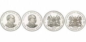 KENYA, République (1964-), lot de 2 p.: 500 shillings 1988, 25e anniversaire de l''indépendance; 1000 shillings 1991, Jubilé de la Banque Centrale. K....