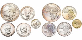 TCHAD, République (1960-), série de 5 monnaies frappées en 1970 pour commémorer le 10e anniversaire de l''Indépendance: 300 francs, J.F. Kennedy; 200 ...