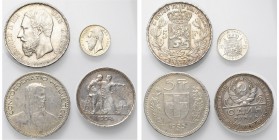 lot de 4 p.: Belgique, Léopold II, 5 francs 1873 (pr. SUP) , 50 centimes 1886NL (FDC); Suisse, 5 francs 1923B; U.R.S.S., 1 rouble 1924.
Très Beau