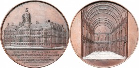 BELGIQUE, AE médaille, 1850, J. Wiener. Stadhuis d''Amsterdam. D/ Vue extérieure. R/ Vue intérieure. Van Hoydonck 64. 60mm Petits coups.
presque Supe...