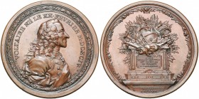 FRANCE, AE médaille, 1770, Waechter. Voltaire. D/ B. à d., entouré d''une couronne de laurier. R/ Autel sur lequel sont disposés des attributs des art...