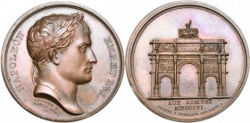FRANCE, AE médaille, 1806, Andrieu/Brenet. Construction de l''arc de triomphe de l''Etoile. D/ T. l. de Napoléon Ier à d. R/ Vue du bâtiment. A l''ex....