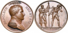FRANCE, AE médaille, 1814, Andrieu/Brenet. Napoléon prend congé de la Garde à Fontainebleau. D/ B. de l''empereur à d., en uniforme, sous une couronne...