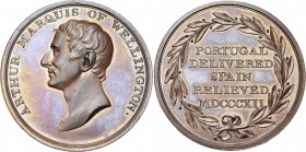GRANDE-BRETAGNE, AE médaille, s.d. (1812), Halliday. Victoires de Wellington au Portugal et en Espagne. D/ T. à g. R/ Dans une couronne: PORTUGAL/ DEL...