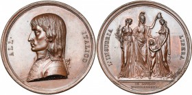 ITALIE, AE médaille, 1797, Vassallo/Salwirck. Bonaparte libérateur de la Lombardie. D/ ALL''- ITALICO B. du général à g. R/ L''INSUBRIA- LIBERA La Rép...