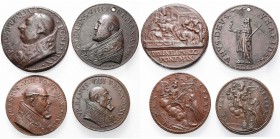 ITALIE, ETATS PONTIFICAUX, lot de 4 médailles papales en bronze: s.d., Paul II, R/ Le pape donnant audience (38 mm, fonte postérieure); 1602, Clément ...