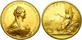 RUSSIE, AV médaille en or au module de 10 ducats, s.d. (vers 1768), frappe postérieure par N. Kozin. Prix de la Société d''économie libérale. D/ B. co...