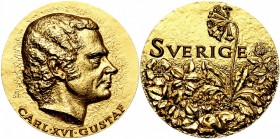 SUEDE, AV médaille, 1976. Société suédoise de numismatique. D/ T. de Carl XVI Gustaf à d. R/ SVERIGE sur un parterre de fleurs. 52,23g Titre 0,750. Ec...