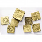 lot de 8 poids monétaires en laiton: Espagne, 1 escudo, 2 escudos, 8 escudos; France, henri d''or; Grande-Bretagne, Jacques Ier, 1/2 laurel, 1/2 sover...