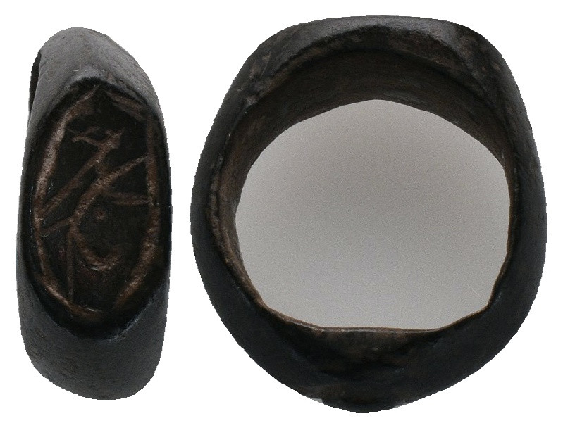 Collectable Items "Ancient bronze ring" Weight: 11.44 g
Diameter: 24.23 mm