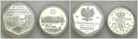 Polish circulation and collector coins after 1990
III RP. 300.000 zlotych 1994, Medal Mennica Warszawska, zestaw 2 sztuk 

Pięknie zachowane, wybit...