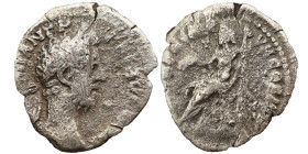 Commodus AR Denarius, 177-192 
2.11 g, 18 mm