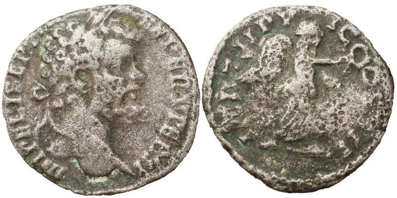 Septimius Severus AR Denarius, 193 - 211 A.D. 
2.13 g, 16 mm