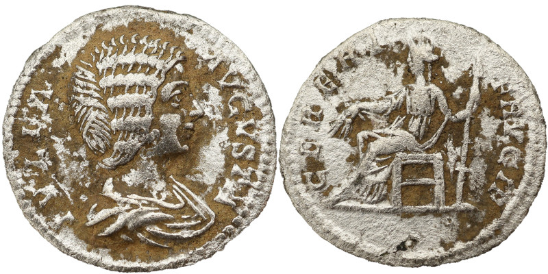 Julia Domna AR Denarius 193-217 AD. 
2.48 g, 18 mm