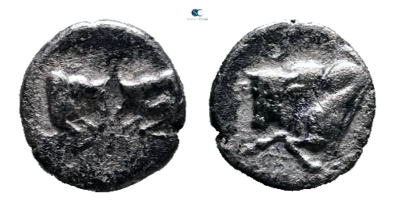 Caria. Uncertain mint circa 500-400 BC. 
Hemiobol AR

7 mm, 0,35 g



Ver...