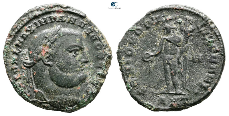 Galerius Maximianus, as Caesar AD 293-305. Antioch
Follis Æ

27 mm, 8,67 g
...