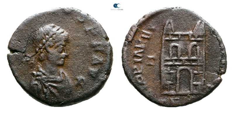 Arcadius AD 383-408. Rome
Nummus Æ

13 mm, 1,13 g



Nearly Very Fine