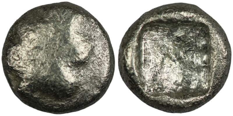 ISLANDS off CARIA. Rhodos. Kamiros. (circa 550-500 BC).
AR Obol (8mm, 0,68g)