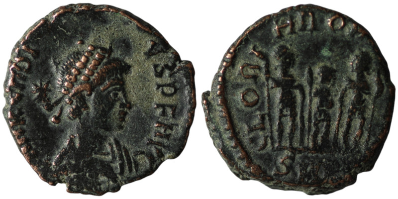 Honorius (AD 393-423). Kyzikos
AE Bronze (15mm, 1,96g)