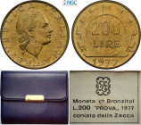 Repubblica Italiana, Monetazione in Lire (1946-2001), 200 Lire 1977 Prova, Rara Pag-563 Ba 24 mm 5 g. Con box originale e certificato, in Slab NGC MS6...