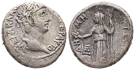 Egypt, Alexandria. Nero, LΕ = year 5 (AD 58/9). BL, Tetradrachm. 12.74 g. 23.70 mm.
Obv: [ΝΕΡ]Ω ΚΛΑΥ ΚΑΙΣ ΣΕΒΑ [ΓΕΡ ΑΥΤΟ]. Laureate head of Nero, righ...