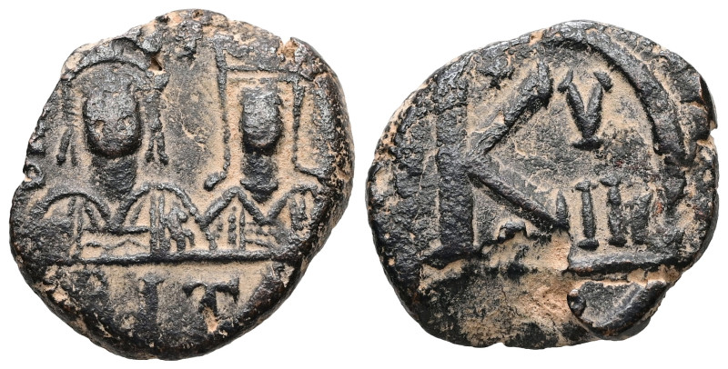 Justin II and Sophia, AE, 20 Nummi. 6.67 g. 22.44 mm. Carthage.
Obv: D N [IVSTI...