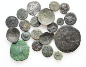 Lot of 20 unclassified See picture. LOT SOLD AS IS, NO RETURNS.(B3)