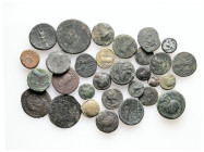 Lot of 30 unclassified See picture. LOT SOLD AS IS, NO RETURNS.(B8)