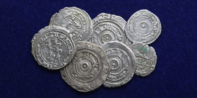 Lots OF (7) FATIMID DIRHAMS. CIRCA 10TH-11TH CENTURY. Good metal and clean. lot ...