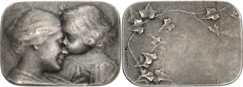 FRANCE - FRANCE
IIIe République (1870-1940). Médaillette, le Baiser de l’enfant ...