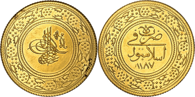 TURQUIE - TURKEY
Abdülhamid Ier (1774-1789). 2 1/2 findik (2 1/2 altin - Ikibuçu...